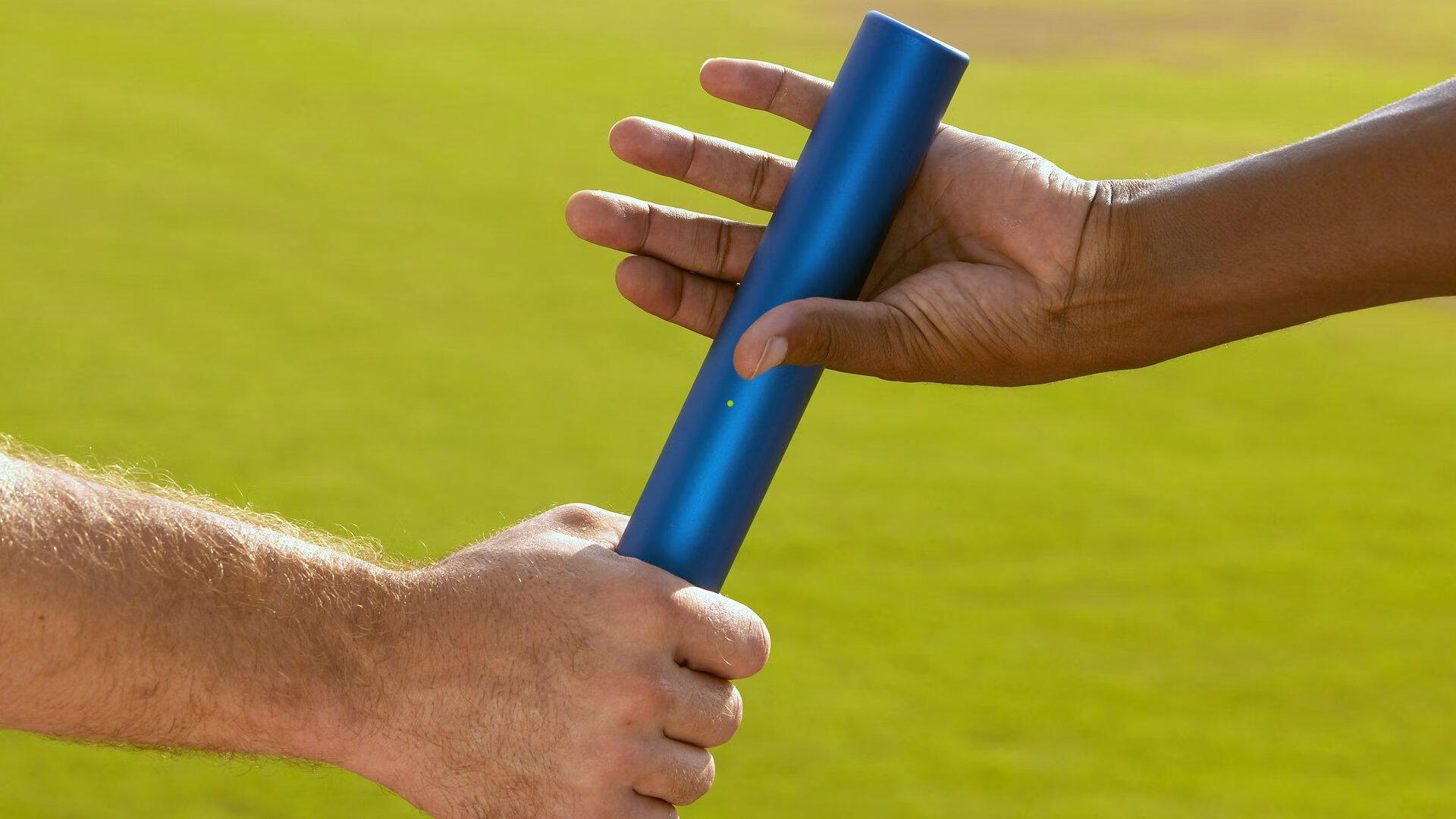 卡斯尔谈团队进攻哲学，运球推进是基础，寻找空位才是制胜关键